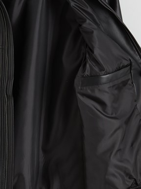 Deri Görünümlü Mont YENİ SİYAH