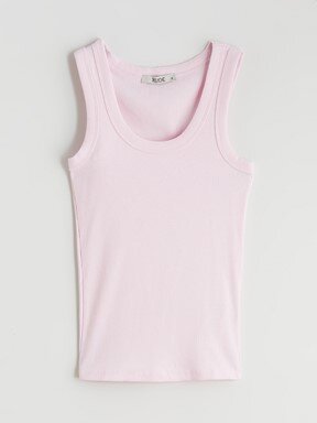 Atlet PEMBE LEYLAK
