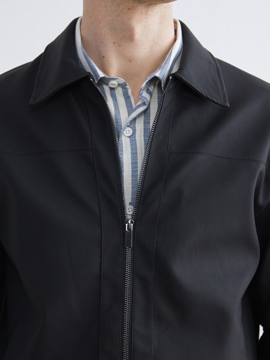 Deri Görünümlü Mont YENİ SİYAH