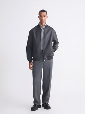 Deri Görünümlü Mont YENİ SİYAH