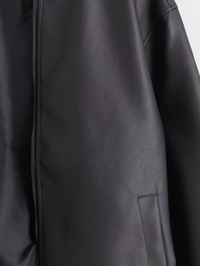 Deri Görünümlü Mont YENİ SİYAH