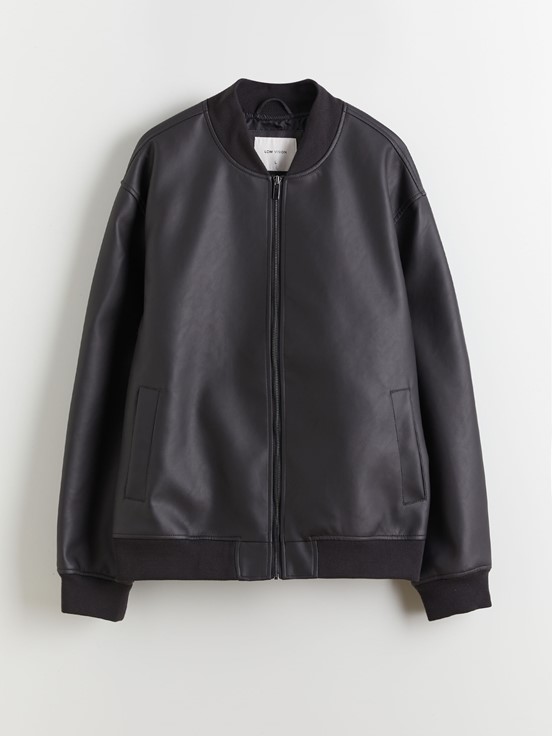 Deri Görünümlü Mont YENİ SİYAH