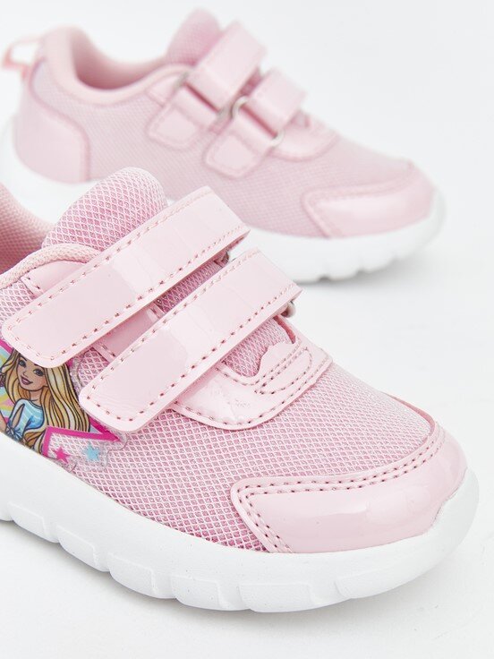 Sneaker PEMBE