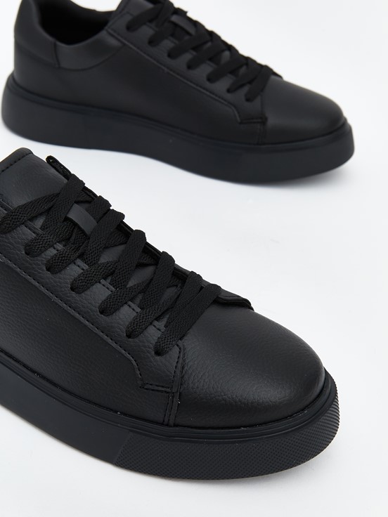 Sneaker YENİ SİYAH