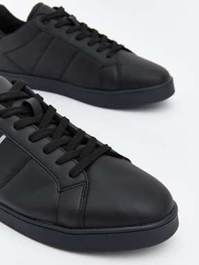 Sneaker YENİ SİYAH