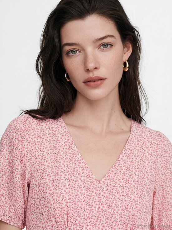 Elbise PEMBE BASKILI