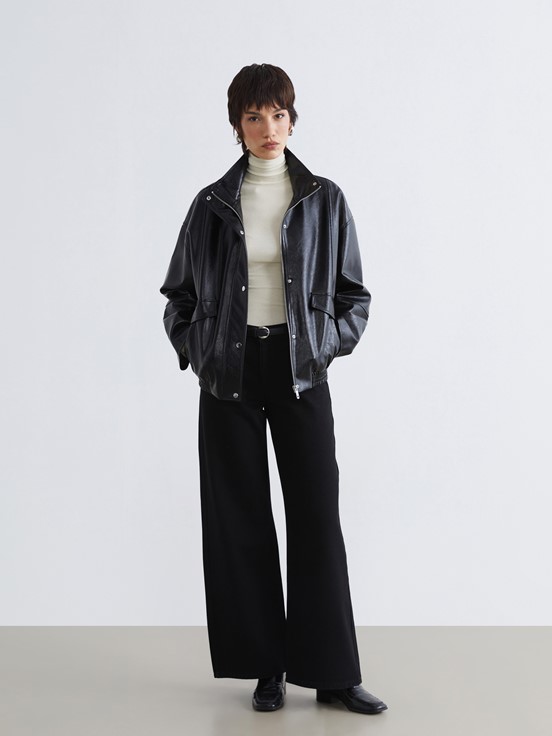 Deri Görünümlü Mont YENİ SİYAH