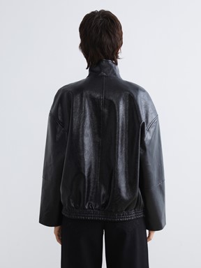 Deri Görünümlü Mont YENİ SİYAH