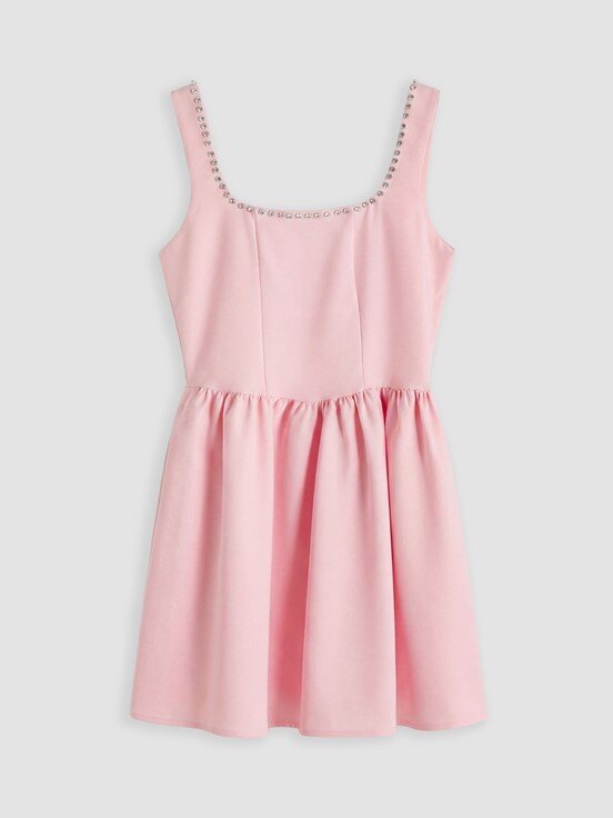 Elbise PEMBE