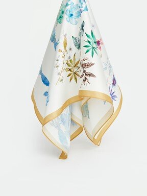 Bandana SARI