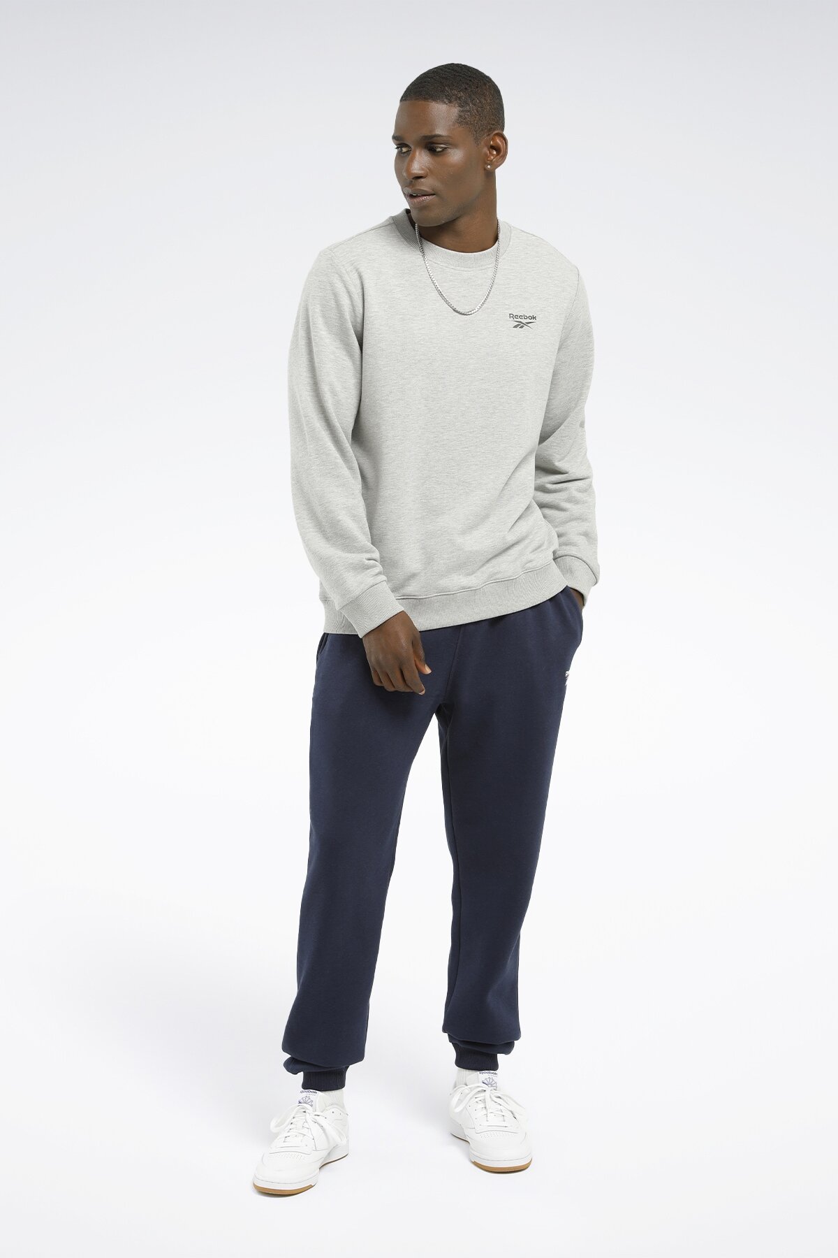 Reebok Erkek Sweatshirt