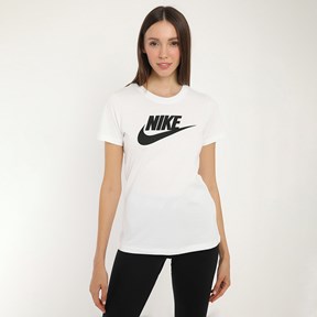 Nike  Kadın Kısa Kol T-Shirt
