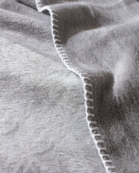 Caen Pamuklu Jakar Battaniye