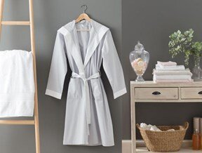 Voleta Kapüşonlu Percale Bornoz
