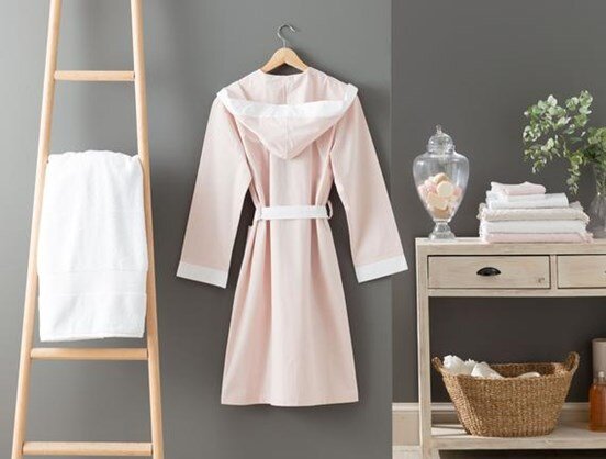 Voleta Kapüşonlu Percale Bornoz