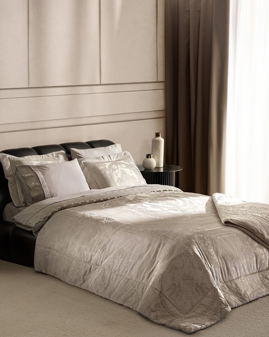 Roussillon 8 Parça Çeyiz Seti