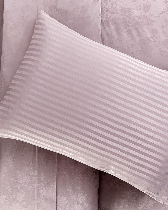 Eze King Size Jakarlı Saten Nevresim Takımı