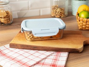 Modena Dikdörtgen Kapaklı Borosilikat Cam Saklama Kabı - 650ML