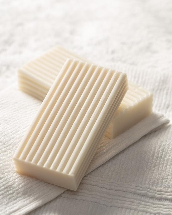 Répertoire Doğal Katı Sabun 100 g