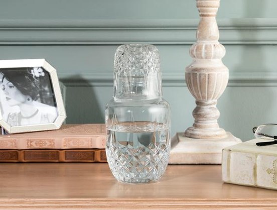 Audrey Başucu Sürahisi