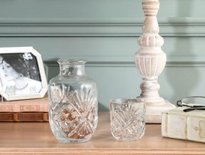 Aron Başucu Sürahisi