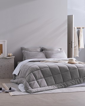 Cassis Cotton Comforter Set