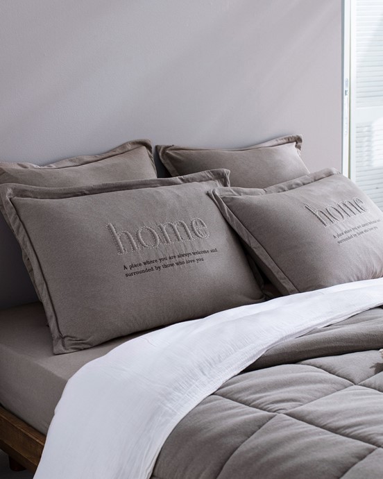 Cassis Cotton Comforter Set