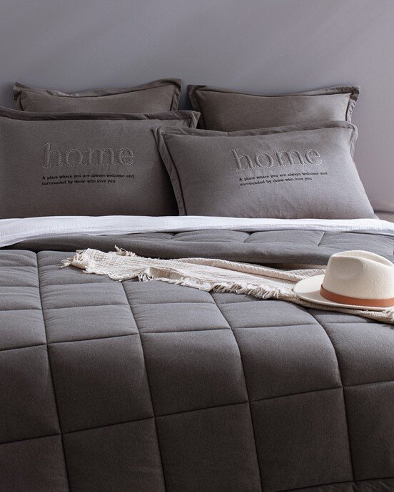 Cassis Cotton Comforter Set