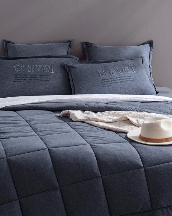 Cassis Cotton Comforter Set
