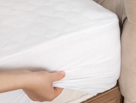 Kapitoneli Fitted Çift Kişilik Yatak Alezi