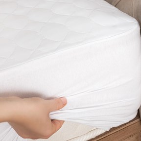 Kapitoneli Fitted King Size Yatak Alezi