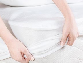 Flore Sıvı Geçirmez Fitted Çift Kişilik Yatak Alezi