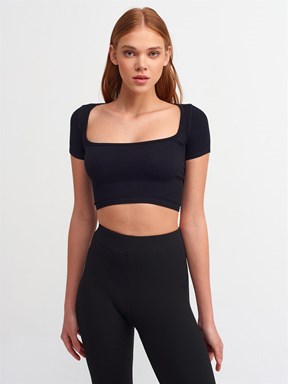 Dilvin U Yaka Kısa Kol Crop Top
