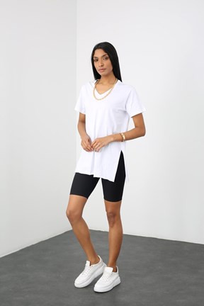 Karol Atabey V Yaka Yanı Yırtmaçlı Tshirt