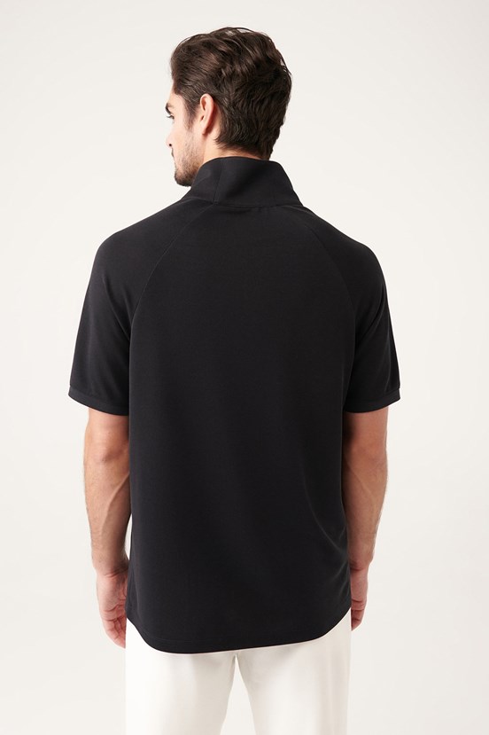 Avva Dik Yaka Yarım Fermuarlı T-shirt