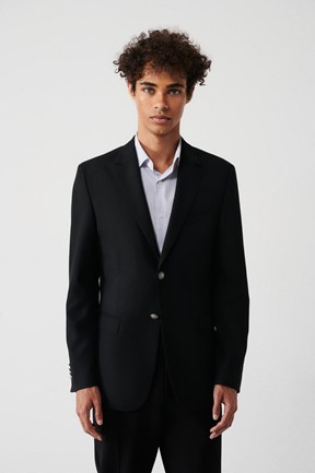 Avva Mono Yaka Kapaklı Cepli Astarlı Çift Yırtmaçlı Slim Fit Dar Kesim Ceket
