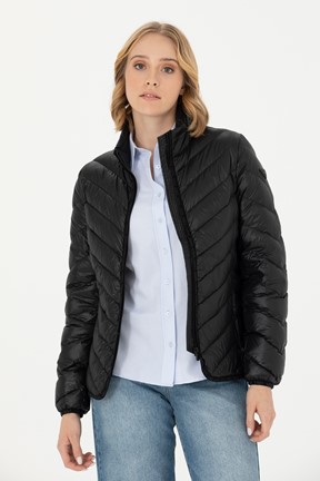 U.S. Polo Assn. Kadın Mont


