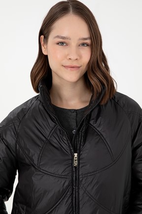 U.S. Polo Assn. Kadın Mont