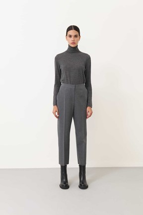 Roman Düz Paça Yün Pantolon