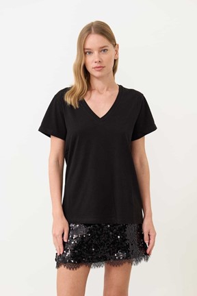 Roman Basic V Yaka T-shirt 