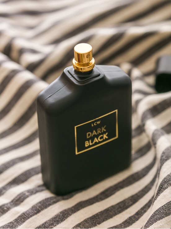 Dark Black EDP Erkek Parfüm 100 Ml KARIŞIK