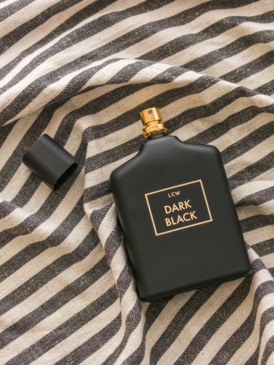Dark Black EDP Erkek Parfüm 100 Ml KARIŞIK