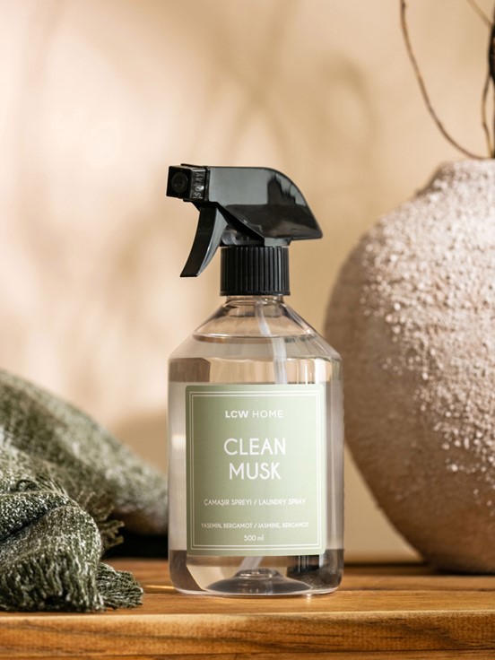 Yasemin & Bergamot Kokulu Çamaşır Spreyi 500 Ml PASTEL YEŞİL BAS