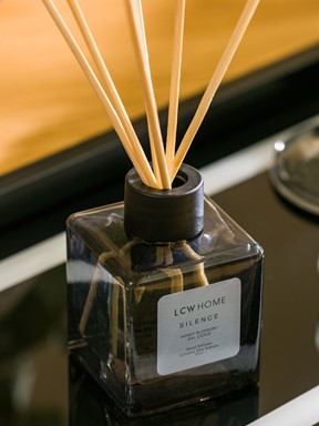 Bal Çiçeği Çubuklu Oda Kokusu 100 Ml GRİ