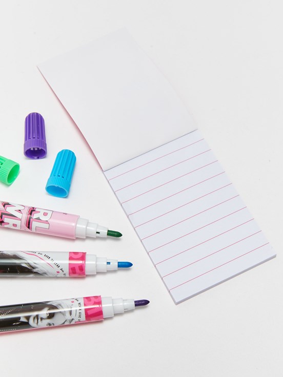 Kız Çocuk Barbie Lisanslı Kırtasiye Seti KARIŞIK