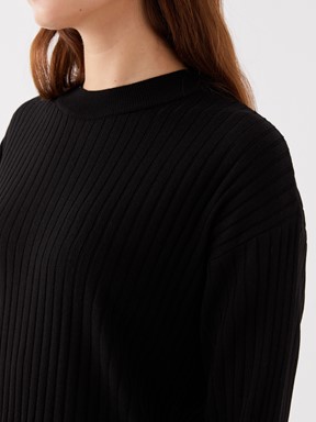 Bisiklet Yaka Kendinden Desenli Uzun Kollu Kadın Triko Tunik YENİ SİYAH