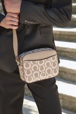 U.S. Polo Assn. Kadın Postacı Çantası 